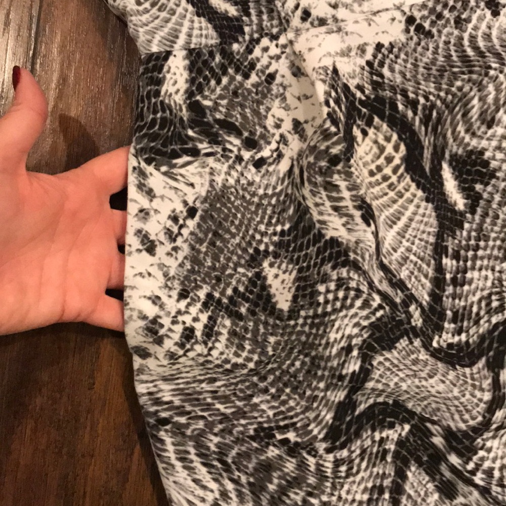 Animal print dress! - Picture 3 of 4